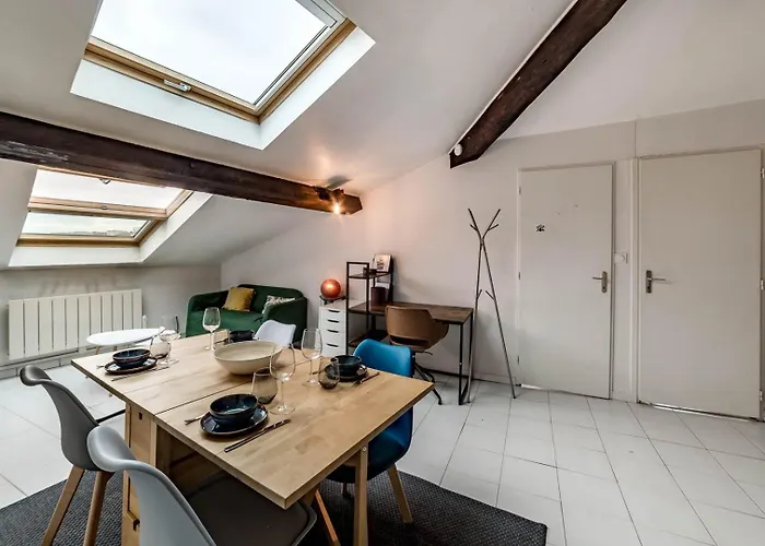 All In Lyon | Duplex Sous Les Toits Fourviere